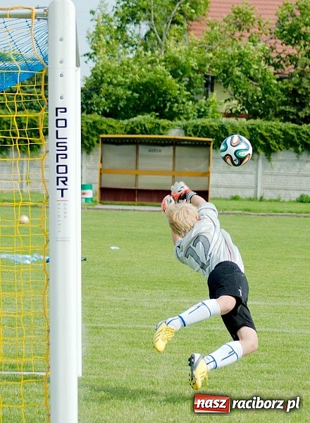 Zdjęcie w galerii na portalu naszraciborz.pl: Tworków Cup 2014: Przegrywać też trzeba się nauczyć. Gospodarze poza podium. Banik z pucharem! wiadomości z regionu