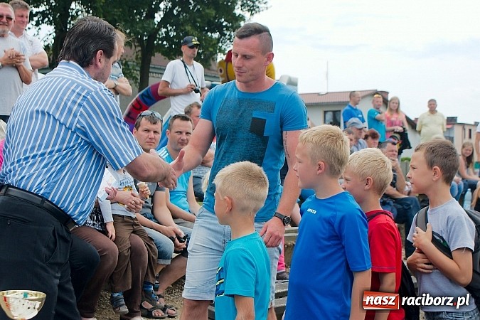 Zdjęcie w galerii na portalu naszraciborz.pl: Tworków Cup 2014: Przegrywać też trzeba się nauczyć. Gospodarze poza podium. Banik z pucharem! wiadomości z regionu