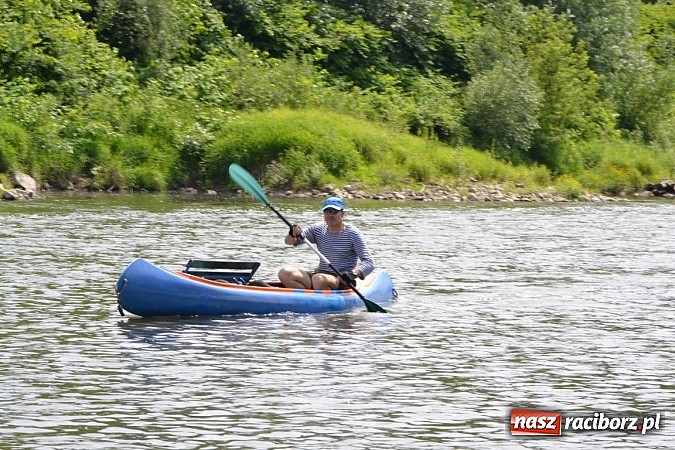 Zdjęcie w galerii na portalu naszraciborz.pl: Meandry Odry zachwycają. Zobacz zdjęcia z trasy wczorajszego spływu wiadomości z regionu
