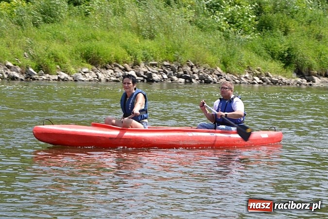 Zdjęcie w galerii na portalu naszraciborz.pl: Meandry Odry zachwycają. Zobacz zdjęcia z trasy wczorajszego spływu wiadomości z regionu