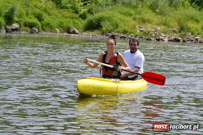 Zdjęcie w galerii na portalu naszraciborz.pl: Meandry Odry zachwycają. Zobacz zdjęcia z trasy wczorajszego spływu wiadomości z regionu