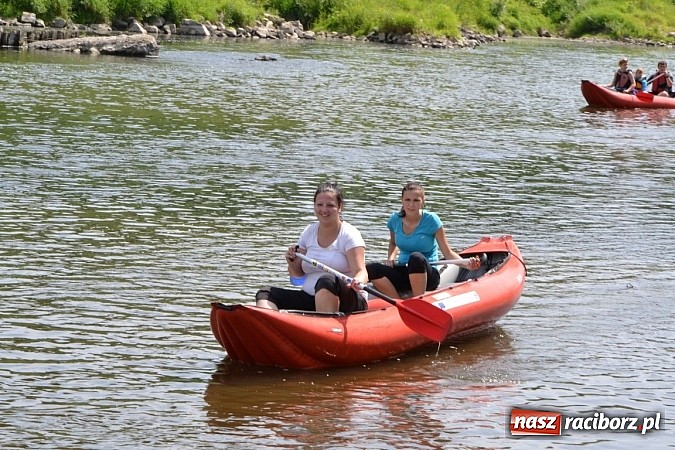 Zdjęcie w galerii na portalu naszraciborz.pl: Meandry Odry zachwycają. Zobacz zdjęcia z trasy wczorajszego spływu wiadomości z regionu