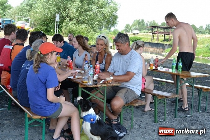 Zdjęcie w galerii na portalu naszraciborz.pl: Meandry Odry zachwycają. Zobacz zdjęcia z trasy wczorajszego spływu wiadomości z regionu
