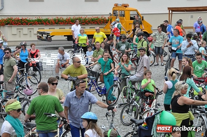 Zdjęcie w galerii na portalu naszraciborz.pl: Szósta Rowerowa Masa Krytyczna przejechała przez Racibórz. Super frekwencja wiadomości z regionu