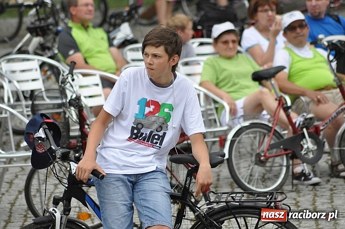 Zdjęcie w galerii na portalu naszraciborz.pl: Szósta Rowerowa Masa Krytyczna przejechała przez Racibórz. Super frekwencja wiadomości z regionu