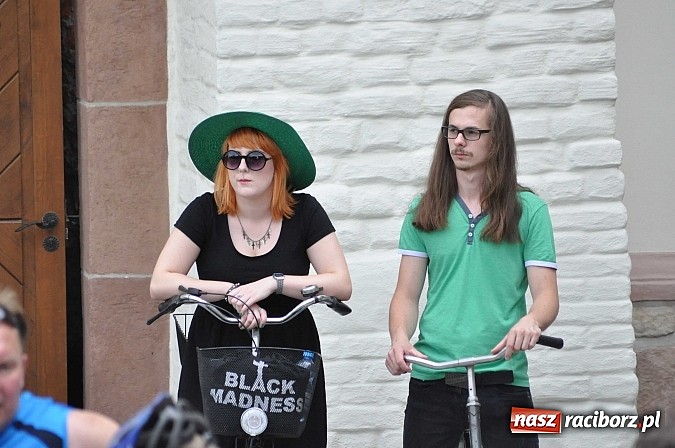 Zdjęcie w galerii na portalu naszraciborz.pl: Szósta Rowerowa Masa Krytyczna przejechała przez Racibórz. Super frekwencja wiadomości z regionu