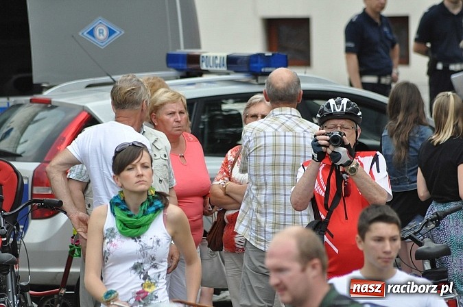 Zdjęcie w galerii na portalu naszraciborz.pl: Szósta Rowerowa Masa Krytyczna przejechała przez Racibórz. Super frekwencja wiadomości z regionu