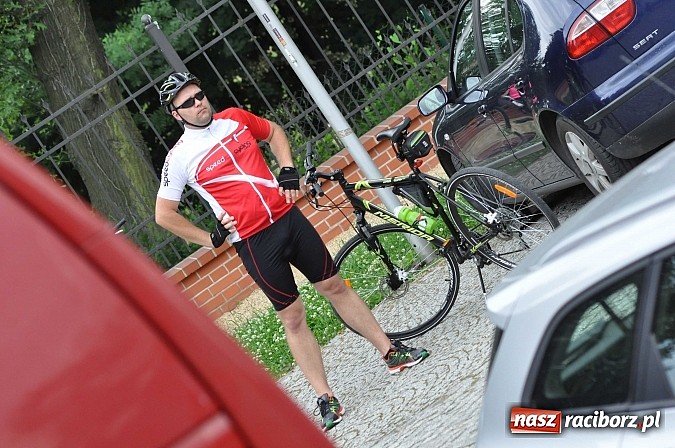 Zdjęcie w galerii na portalu naszraciborz.pl: Szósta Rowerowa Masa Krytyczna przejechała przez Racibórz. Super frekwencja wiadomości z regionu