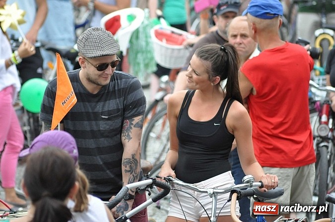 Zdjęcie w galerii na portalu naszraciborz.pl: Szósta Rowerowa Masa Krytyczna przejechała przez Racibórz. Super frekwencja wiadomości z regionu