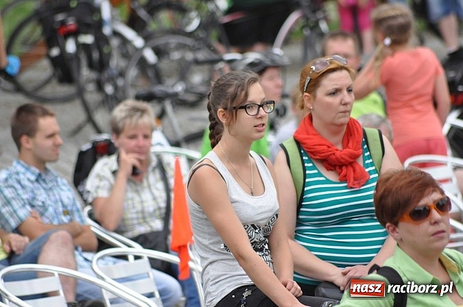 Zdjęcie w galerii na portalu naszraciborz.pl: Szósta Rowerowa Masa Krytyczna przejechała przez Racibórz. Super frekwencja wiadomości z regionu