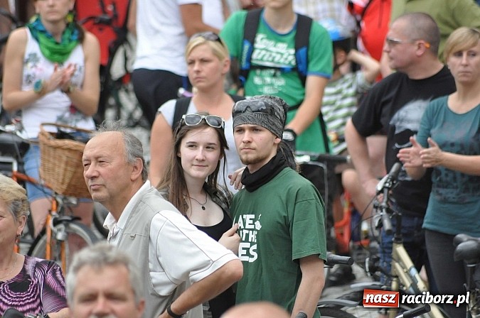 Zdjęcie w galerii na portalu naszraciborz.pl: Szósta Rowerowa Masa Krytyczna przejechała przez Racibórz. Super frekwencja wiadomości z regionu