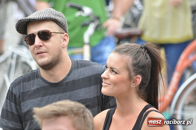 Zdjęcie w galerii na portalu naszraciborz.pl: Szósta Rowerowa Masa Krytyczna przejechała przez Racibórz. Super frekwencja wiadomości z regionu