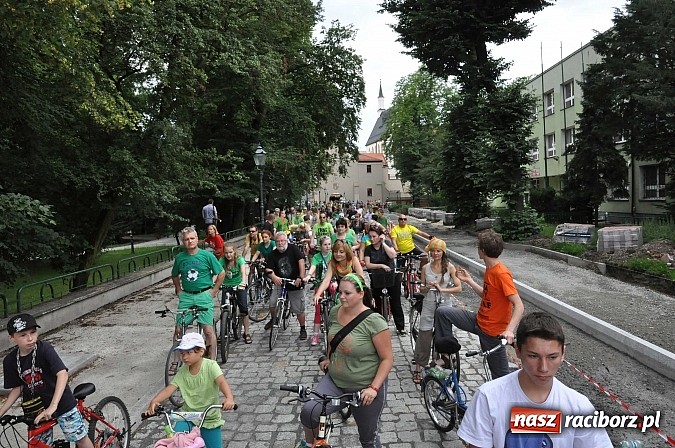 Zdjęcie w galerii na portalu naszraciborz.pl: Szósta Rowerowa Masa Krytyczna przejechała przez Racibórz. Super frekwencja wiadomości z regionu