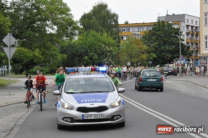 Zdjęcie w galerii na portalu naszraciborz.pl: Szósta Rowerowa Masa Krytyczna przejechała przez Racibórz. Super frekwencja wiadomości z regionu