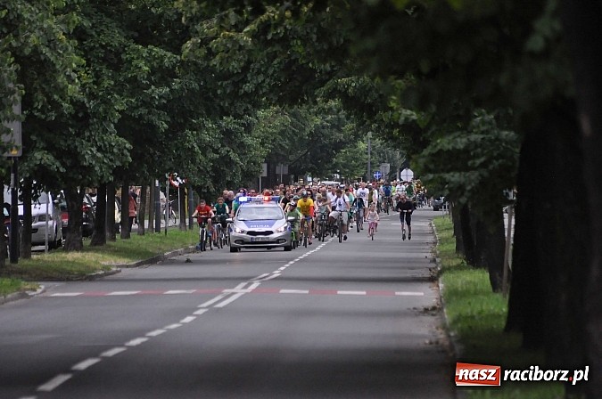 Zdjęcie w galerii na portalu naszraciborz.pl: Szósta Rowerowa Masa Krytyczna przejechała przez Racibórz. Super frekwencja wiadomości z regionu