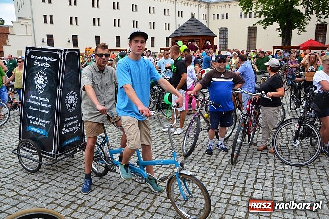 Zdjęcie w galerii na portalu naszraciborz.pl: Szósta Rowerowa Masa Krytyczna przejechała przez Racibórz. Super frekwencja wiadomości z regionu