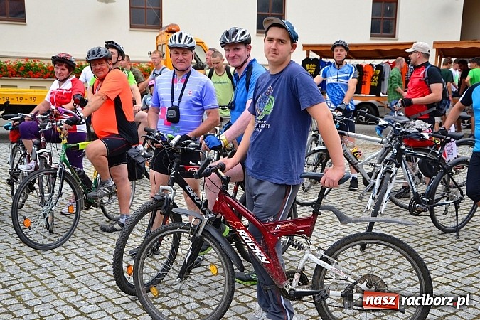 Zdjęcie w galerii na portalu naszraciborz.pl: Szósta Rowerowa Masa Krytyczna przejechała przez Racibórz. Super frekwencja wiadomości z regionu