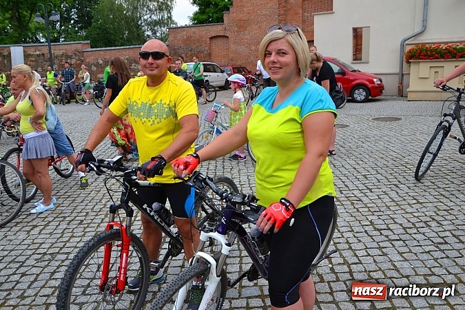Zdjęcie w galerii na portalu naszraciborz.pl: Szósta Rowerowa Masa Krytyczna przejechała przez Racibórz. Super frekwencja wiadomości z regionu