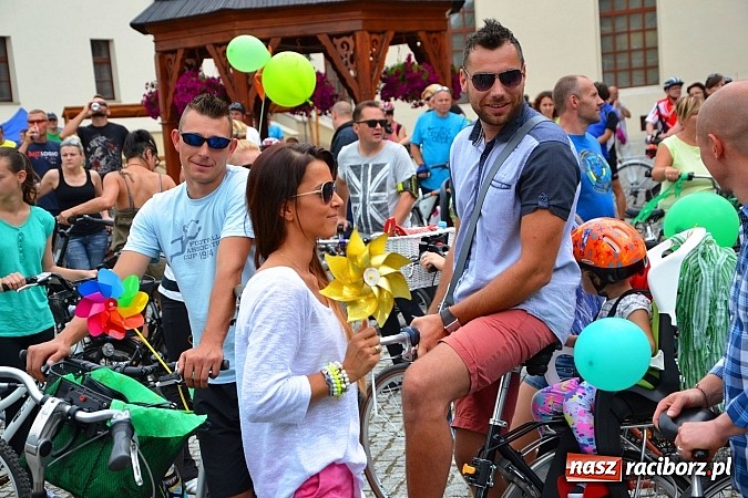 Zdjęcie w galerii na portalu naszraciborz.pl: Szósta Rowerowa Masa Krytyczna przejechała przez Racibórz. Super frekwencja wiadomości z regionu