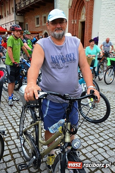 Zdjęcie w galerii na portalu naszraciborz.pl: Szósta Rowerowa Masa Krytyczna przejechała przez Racibórz. Super frekwencja wiadomości z regionu