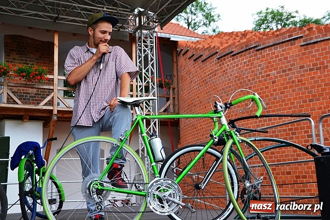 Zdjęcie w galerii na portalu naszraciborz.pl: Szósta Rowerowa Masa Krytyczna przejechała przez Racibórz. Super frekwencja wiadomości z regionu