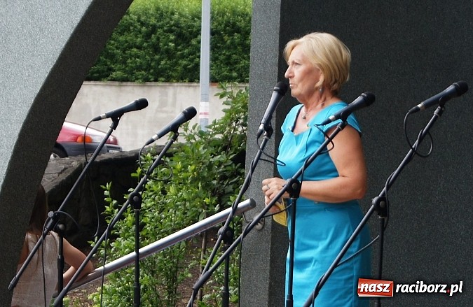 Zdjęcie w galerii na portalu naszraciborz.pl: Perspektywa na dobry początek koncertów letnich w Parku Roth wiadomości z regionu