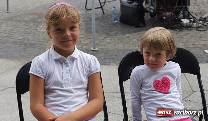 Zdjęcie w galerii na portalu naszraciborz.pl: Perspektywa na dobry początek koncertów letnich w Parku Roth wiadomości z regionu