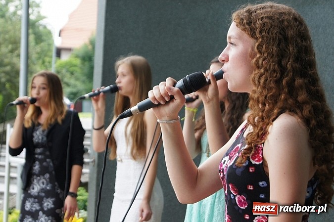 Zdjęcie w galerii na portalu naszraciborz.pl: Perspektywa na dobry początek koncertów letnich w Parku Roth wiadomości z regionu