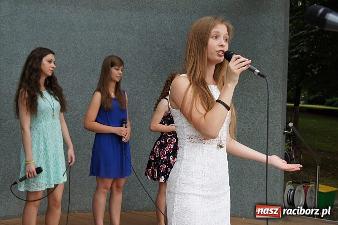 Zdjęcie w galerii na portalu naszraciborz.pl: Perspektywa na dobry początek koncertów letnich w Parku Roth wiadomości z regionu