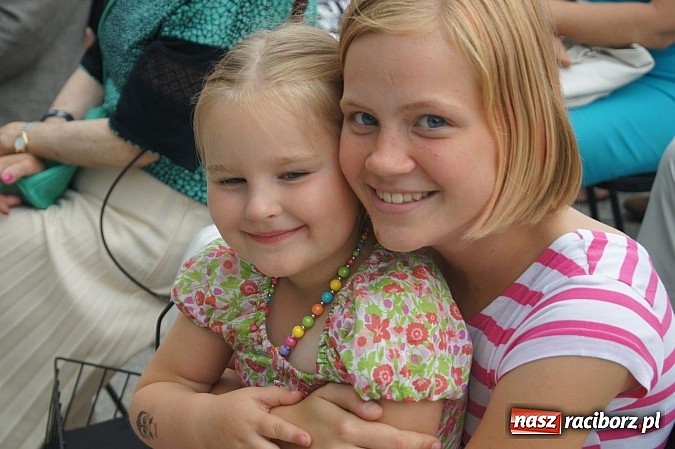 Zdjęcie w galerii na portalu naszraciborz.pl: Perspektywa na dobry początek koncertów letnich w Parku Roth wiadomości z regionu