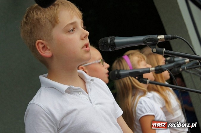 Zdjęcie w galerii na portalu naszraciborz.pl: Perspektywa na dobry początek koncertów letnich w Parku Roth wiadomości z regionu
