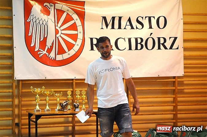 Zdjęcie w galerii na portalu naszraciborz.pl: LKS Studzienna obronił Puchar Prezydenta wiadomości z regionu