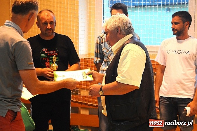 Zdjęcie w galerii na portalu naszraciborz.pl: LKS Studzienna obronił Puchar Prezydenta wiadomości z regionu