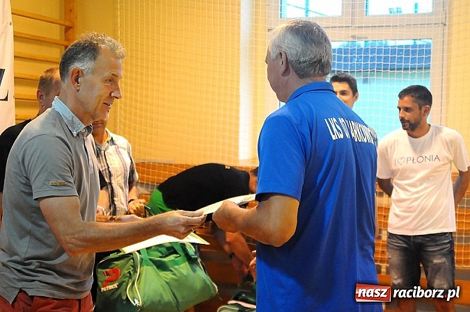 Zdjęcie w galerii na portalu naszraciborz.pl: LKS Studzienna obronił Puchar Prezydenta wiadomości z regionu