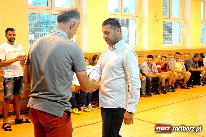 Zdjęcie w galerii na portalu naszraciborz.pl: LKS Studzienna obronił Puchar Prezydenta wiadomości z regionu