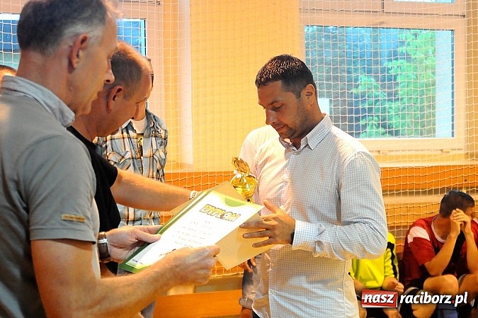 Zdjęcie w galerii na portalu naszraciborz.pl: LKS Studzienna obronił Puchar Prezydenta wiadomości z regionu