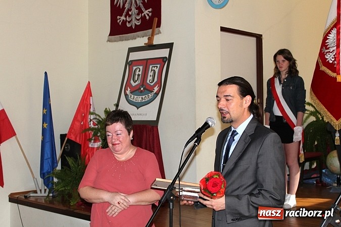 Zdjęcie w galerii na portalu naszraciborz.pl: Zakończenie roku w gimnazjum nr 5 wiadomości z regionu