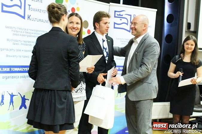 Zdjęcie w galerii na portalu naszraciborz.pl: Uczeń ZSOMS nagrodzony w Katowicach wiadomości z regionu