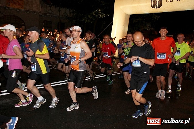 Zdjęcie w galerii na portalu naszraciborz.pl: Rybnicki P&oacute;łmaraton Księżycowy już za nami. Startowali też mieszkańcy naszego powiatu wiadomości z regionu