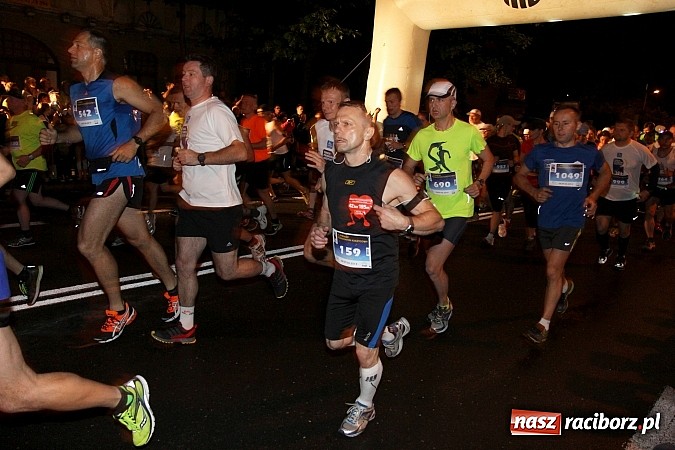 Zdjęcie w galerii na portalu naszraciborz.pl: Rybnicki P&oacute;łmaraton Księżycowy już za nami. Startowali też mieszkańcy naszego powiatu wiadomości z regionu