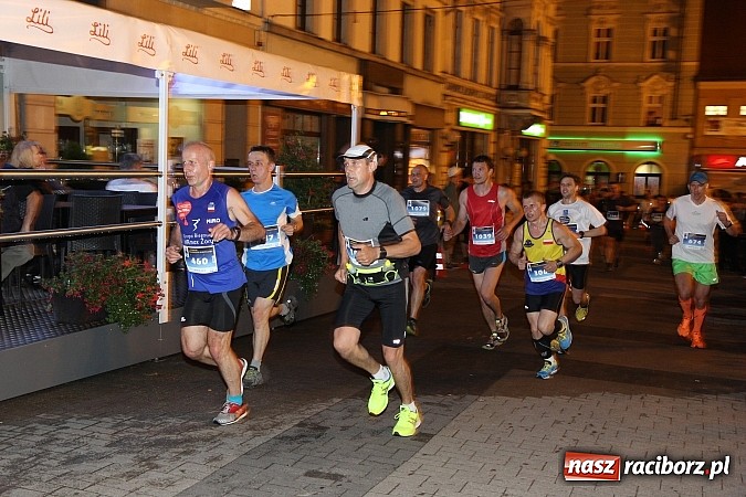 Zdjęcie w galerii na portalu naszraciborz.pl: Rybnicki P&oacute;łmaraton Księżycowy już za nami. Startowali też mieszkańcy naszego powiatu wiadomości z regionu