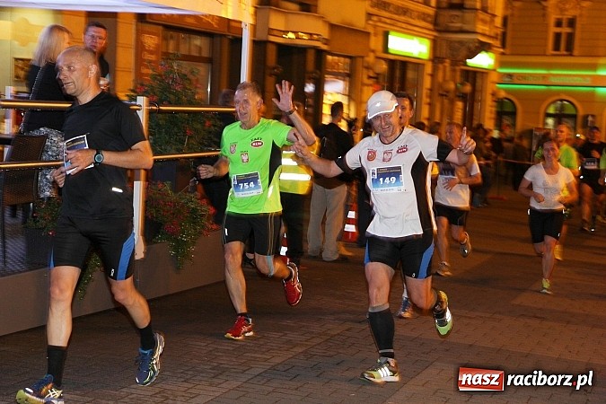 Zdjęcie w galerii na portalu naszraciborz.pl: Rybnicki P&oacute;łmaraton Księżycowy już za nami. Startowali też mieszkańcy naszego powiatu wiadomości z regionu