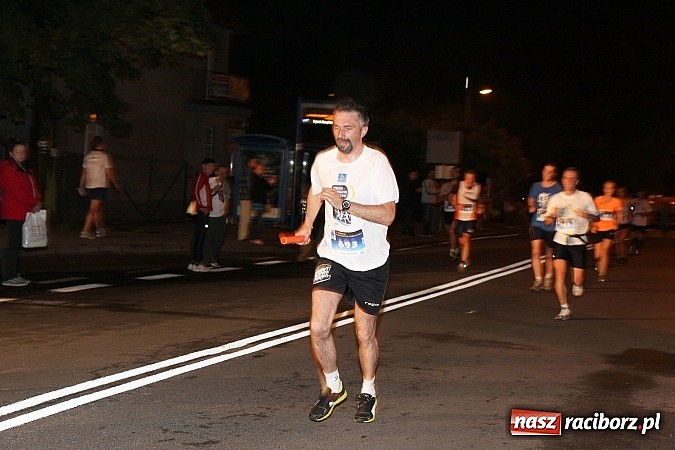 Zdjęcie w galerii na portalu naszraciborz.pl: Rybnicki P&oacute;łmaraton Księżycowy już za nami. Startowali też mieszkańcy naszego powiatu wiadomości z regionu