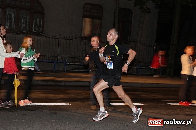 Zdjęcie w galerii na portalu naszraciborz.pl: Rybnicki P&oacute;łmaraton Księżycowy już za nami. Startowali też mieszkańcy naszego powiatu wiadomości z regionu