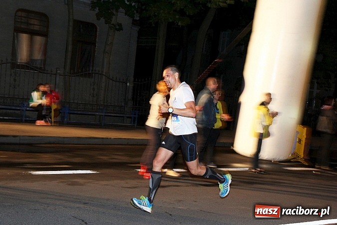 Zdjęcie w galerii na portalu naszraciborz.pl: Rybnicki P&oacute;łmaraton Księżycowy już za nami. Startowali też mieszkańcy naszego powiatu wiadomości z regionu