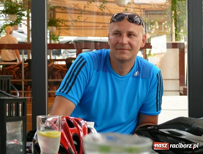 Zdjęcie w galerii na portalu naszraciborz.pl: Jan Surga wyruszył rowerem na Gibraltar wiadomości z regionu