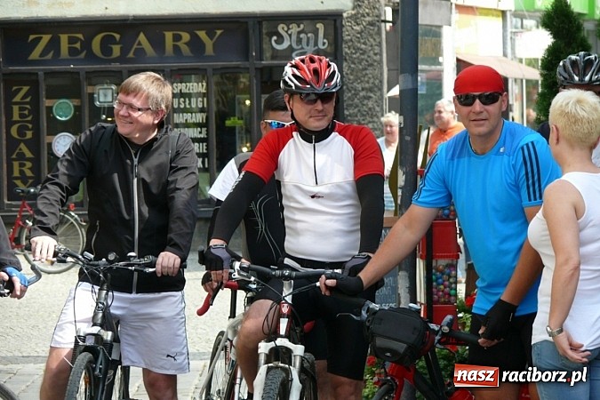 Zdjęcie w galerii na portalu naszraciborz.pl: Jan Surga wyruszył rowerem na Gibraltar wiadomości z regionu