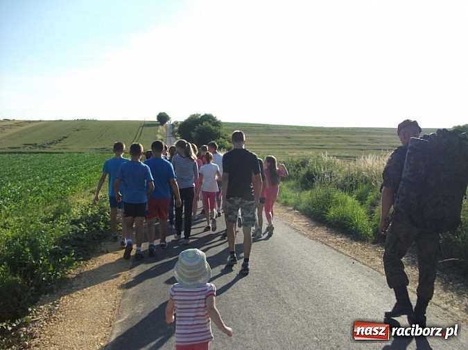 Zdjęcie w galerii na portalu naszraciborz.pl: Przygoda i zabawa, czyli biwak w Borucinie wiadomości z regionu