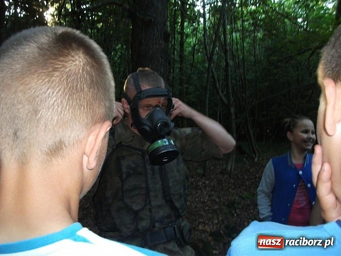 Zdjęcie w galerii na portalu naszraciborz.pl: Przygoda i zabawa, czyli biwak w Borucinie wiadomości z regionu