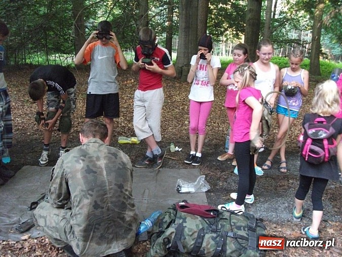 Zdjęcie w galerii na portalu naszraciborz.pl: Przygoda i zabawa, czyli biwak w Borucinie wiadomości z regionu